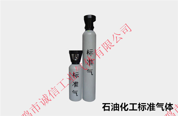 標準氣體的使用過程如何正確操作？