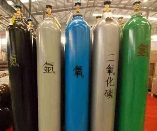 太原工業(yè)氣體氧氣，乙炔，氬氣，氮氣的制取與用法